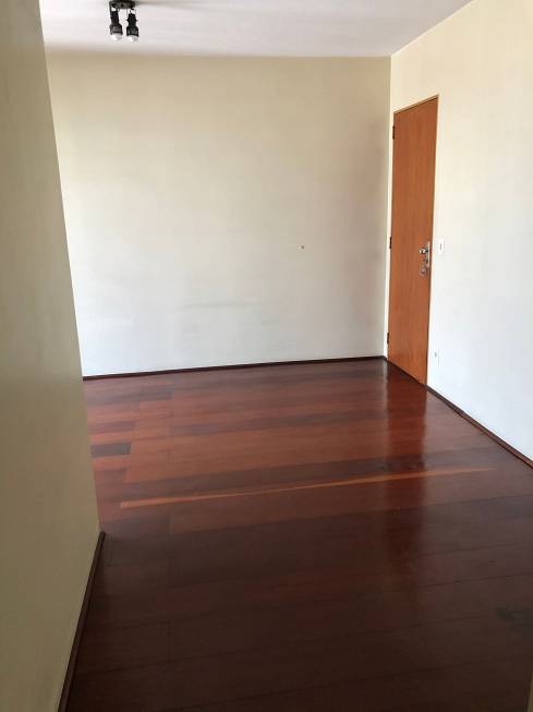Foto 1 de Apartamento com 3 Quartos à venda, 61m² em Vila Gomes, São Paulo