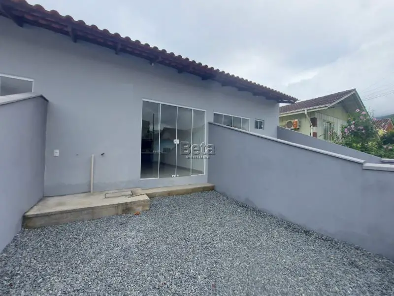Foto 2 de Casa com 1 Quarto para alugar, 45m² em Vila Lalau, Jaraguá do Sul