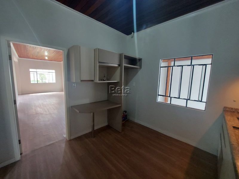 Foto 5 de Casa com 2 Quartos para alugar, 150m² em Centro, Jaraguá do Sul