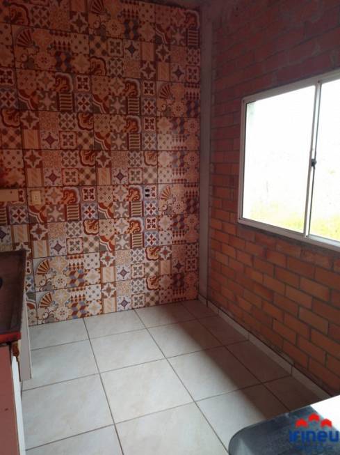 Foto 5 de Casa com 2 Quartos para alugar, 240m² em Porto Grande, Araquari