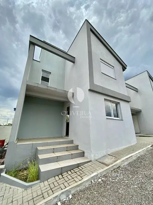 Foto 2 de Casa com 2 Quartos à venda, 72m² em Tomazetti, Santa Maria