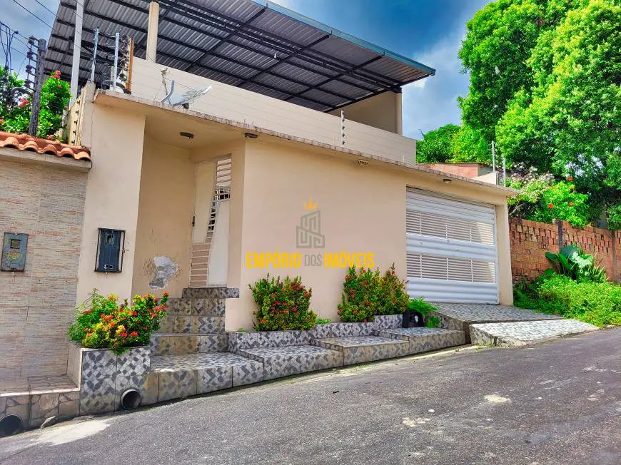 Foto 1 de Casa com 3 Quartos à venda, 89m² em São José Operário, Manaus