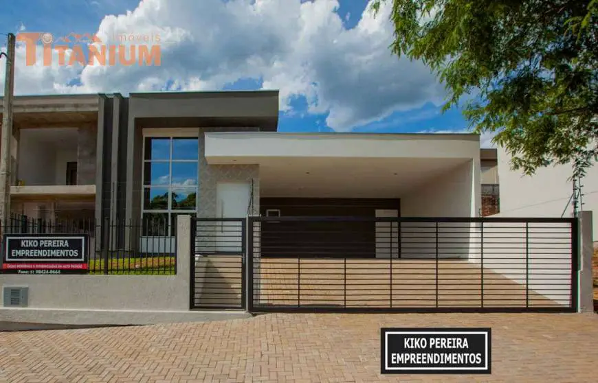 Foto 1 de Casa com 3 Quartos à venda, 325m² em Solar do Campo, Campo Bom