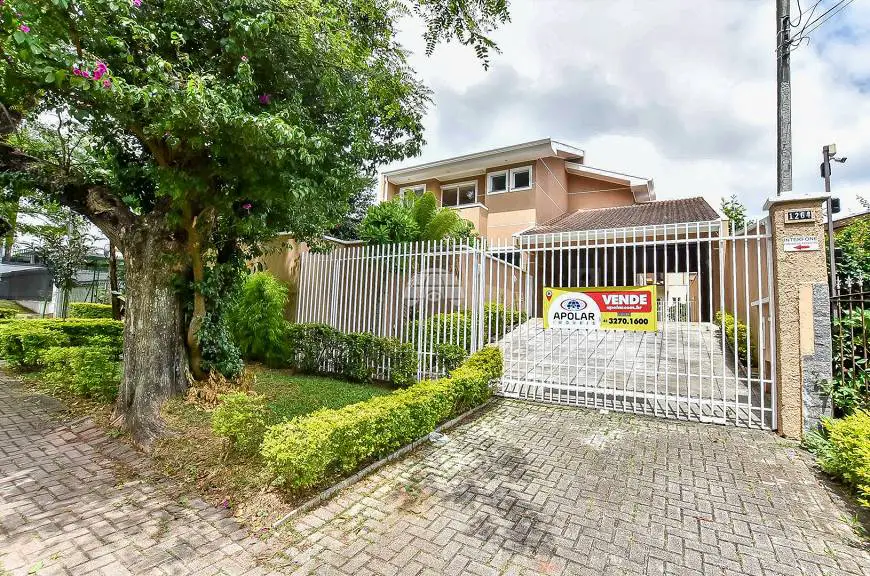 Foto 1 de Casa com 3 Quartos à venda, 508m² em Vila Izabel, Curitiba