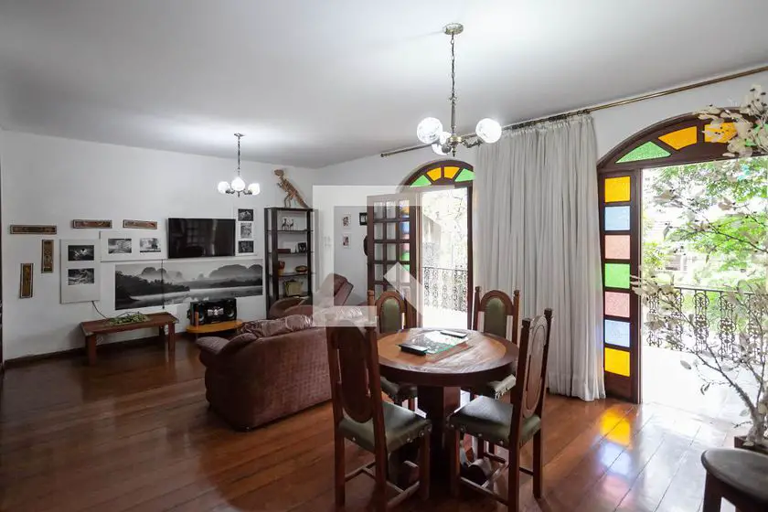 Foto 1 de Casa com 4 Quartos para alugar, 366m² em São Bento, Belo Horizonte
