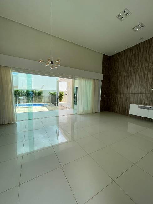 Foto 1 de Casa de Condomínio com 4 Quartos à venda, 200m² em Rincão, Mossoró