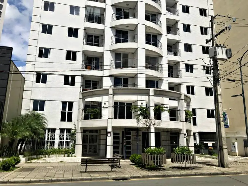 Foto 2 de Apartamento com 1 Quarto para alugar, 44m² em Centro, Curitiba