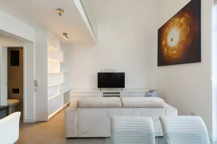 Foto 4 de Apartamento com 1 Quarto à venda, 65m² em Mercês, Curitiba