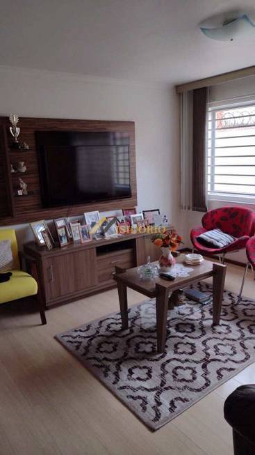 Foto 1 de Apartamento com 2 Quartos à venda, 75m² em Cabral, Curitiba