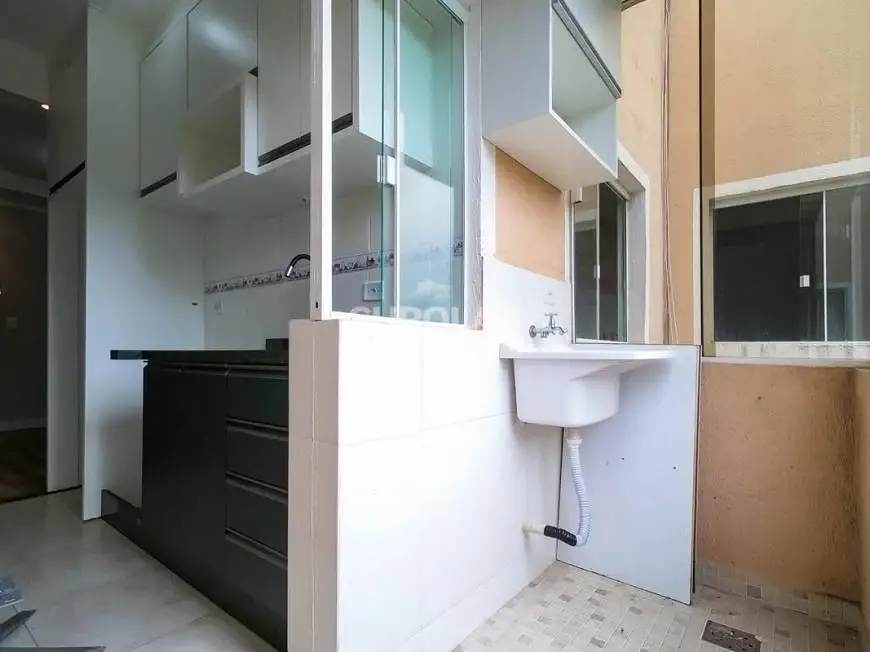 Foto 3 de Apartamento com 2 Quartos para alugar, 45m² em Roseira de São Sebastião, São José dos Pinhais