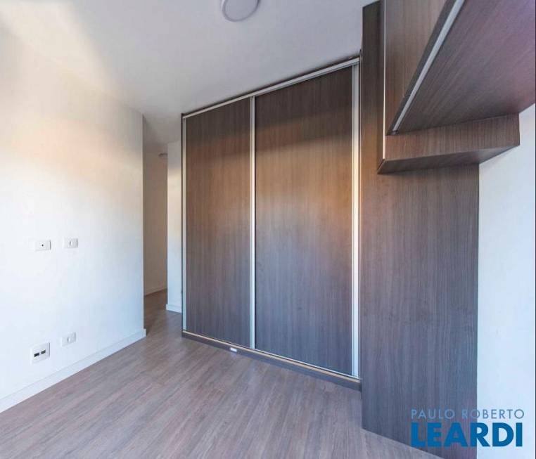 Foto 4 de Apartamento com 2 Quartos para alugar, 50m² em Vila Alpina, Santo André