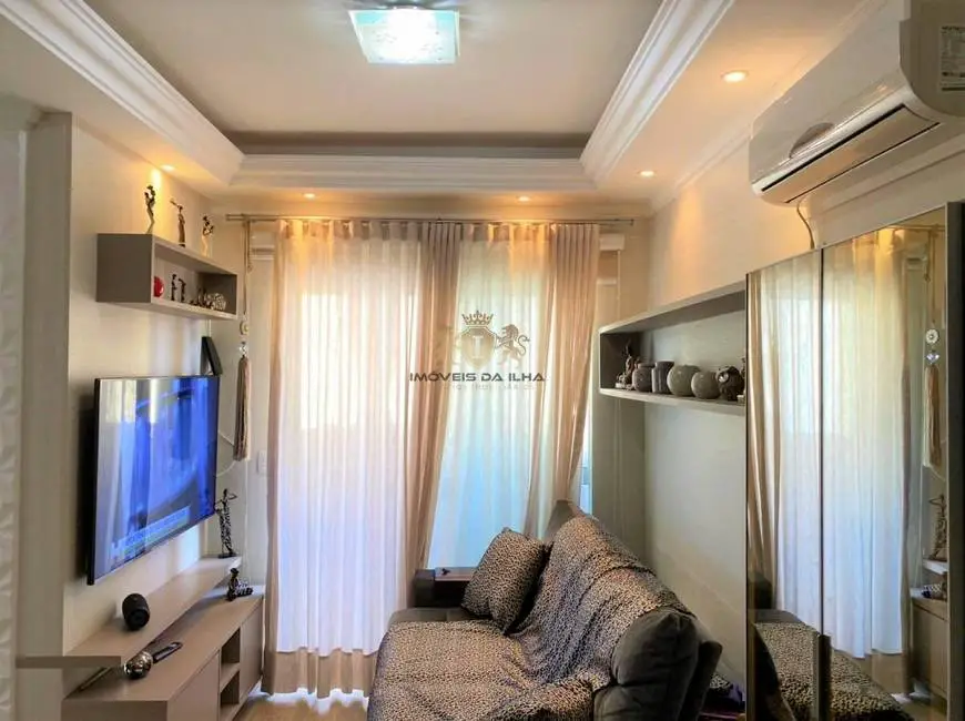 Foto 1 de Apartamento com 3 Quartos à venda, 78m² em Forquilhinhas, São José