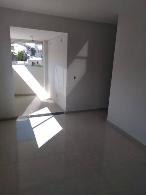 Foto 2 de Apartamento com 3 Quartos para alugar, 108m² em Guaruja, Betim