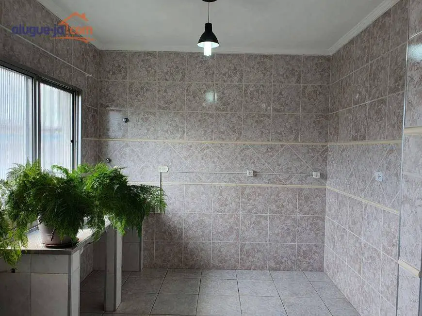 Foto 2 de Apartamento com 4 Quartos para alugar, 120m² em Boqueirão, Praia Grande