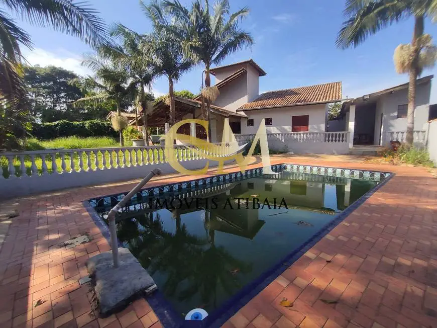 Foto 1 de Casa com 3 Quartos para alugar, 650m² em  Jardim Centenário, Atibaia