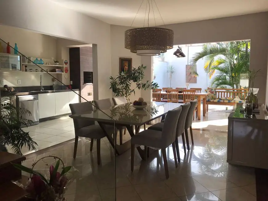 Foto 5 de Casa de Condomínio com 3 Quartos para alugar, 470m² em Jardim das Colinas, São José dos Campos