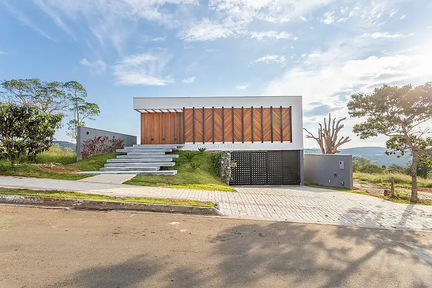 Foto 3 de Casa de Condomínio com 4 Quartos à venda, 360m² em Vina Del Mar, Juiz de Fora