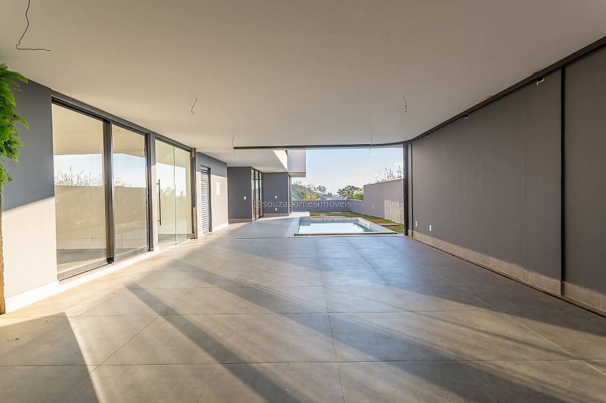 Foto 4 de Casa de Condomínio com 4 Quartos à venda, 360m² em Vina Del Mar, Juiz de Fora