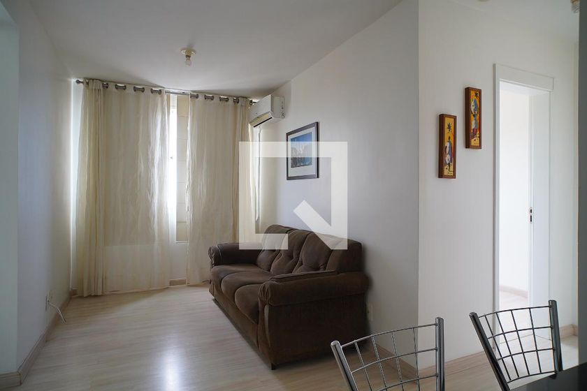 Foto 1 de Apartamento com 2 Quartos para alugar, 48m² em Sarandi, Porto Alegre