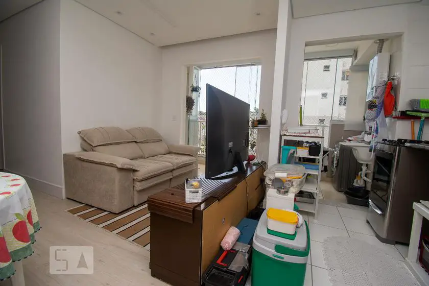 Foto 1 de Apartamento com 2 Quartos para alugar, 47m² em Vila Galvão, Guarulhos