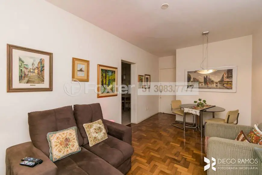 Foto 3 de Apartamento com 3 Quartos à venda, 98m² em Petrópolis, Porto Alegre