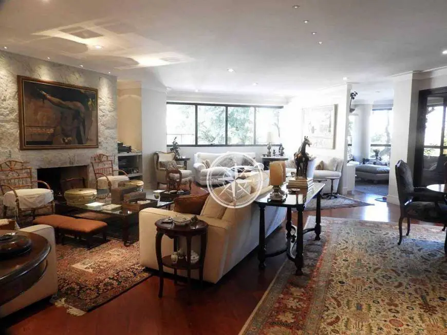 Foto 1 de Apartamento com 3 Quartos à venda, 300m² em Vila Madalena, São Paulo