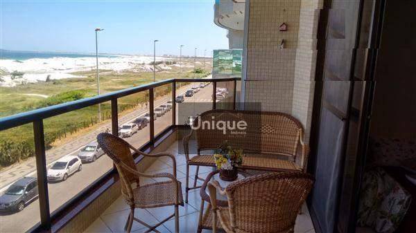Foto 1 de Apartamento com 4 Quartos à venda, 195m² em Algodoal, Cabo Frio