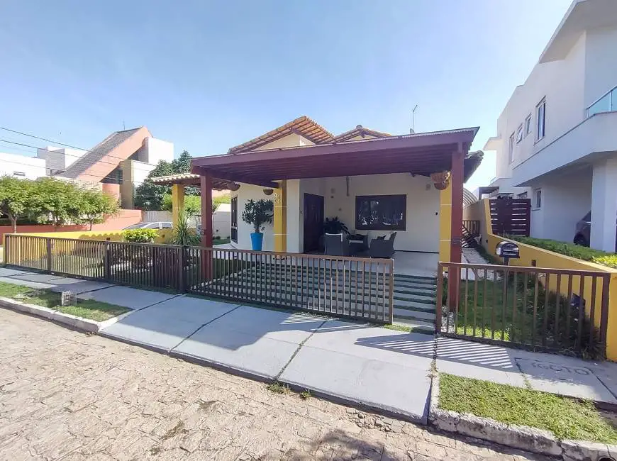 Foto 1 de Casa de Condomínio com 3 Quartos à venda, 242m² em Atalaia, Aracaju