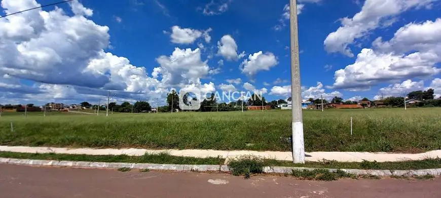 Foto 3 de Lote/Terreno à venda, 300m² em Pinheiro Machado, Santa Maria