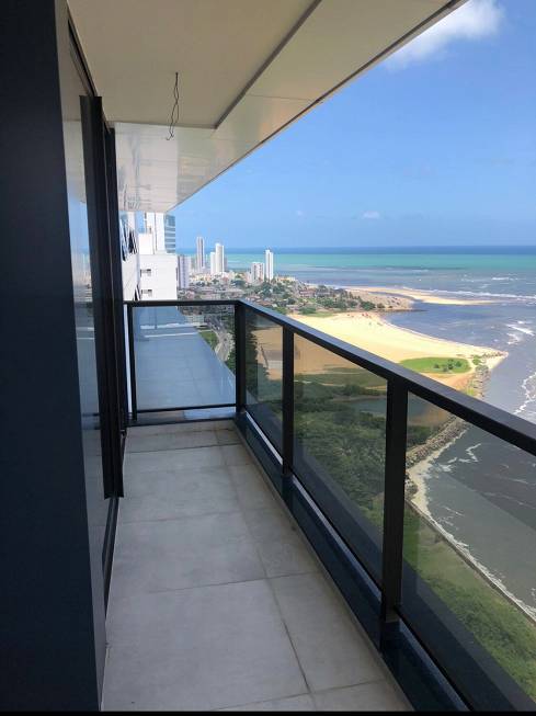 Foto 1 de Apartamento com 1 Quarto à venda, 60m² em Boa Viagem, Recife