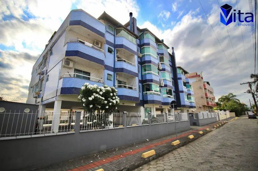 Foto 1 de Apartamento com 2 Quartos à venda, 90m² em Cachoeira do Bom Jesus, Florianópolis