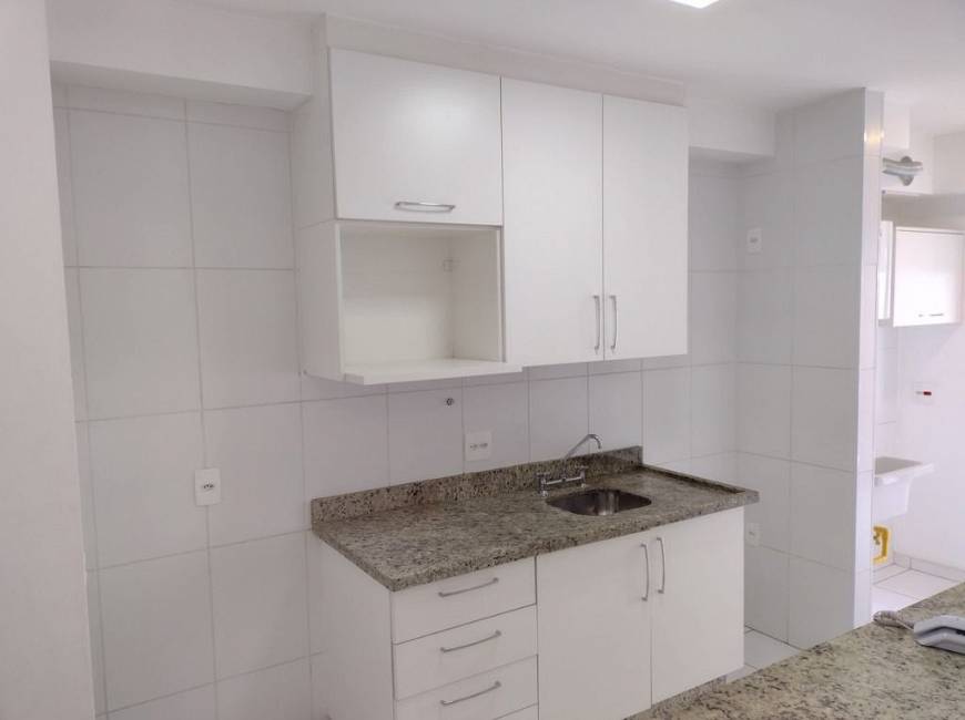 Foto 3 de Apartamento com 2 Quartos para alugar, 69m² em Empresarial 18 do Forte, Barueri