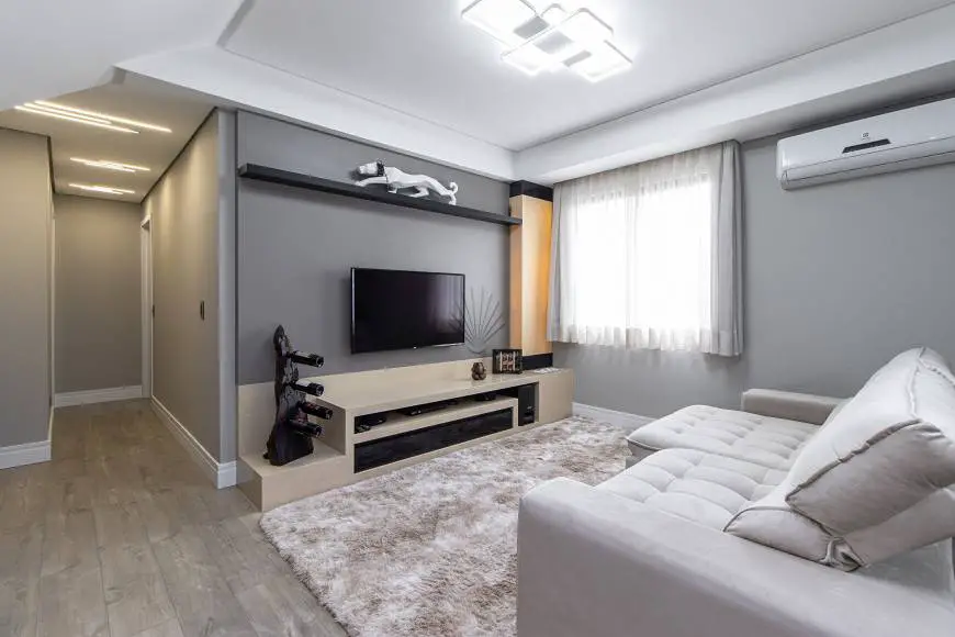 Foto 2 de Apartamento com 2 Quartos à venda, 163m² em Santa Felicidade, Curitiba