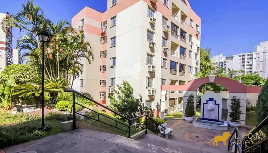 Foto 1 de Apartamento com 3 Quartos à venda, 69m² em Jardim Carvalho, Porto Alegre