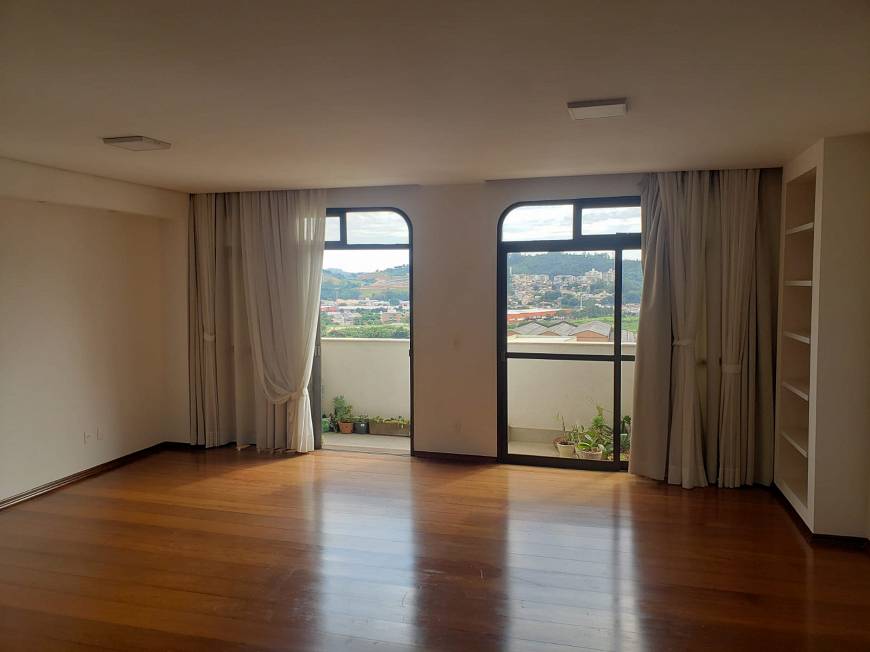 Foto 1 de Apartamento com 4 Quartos à venda, 206m² em Centro, Jundiaí