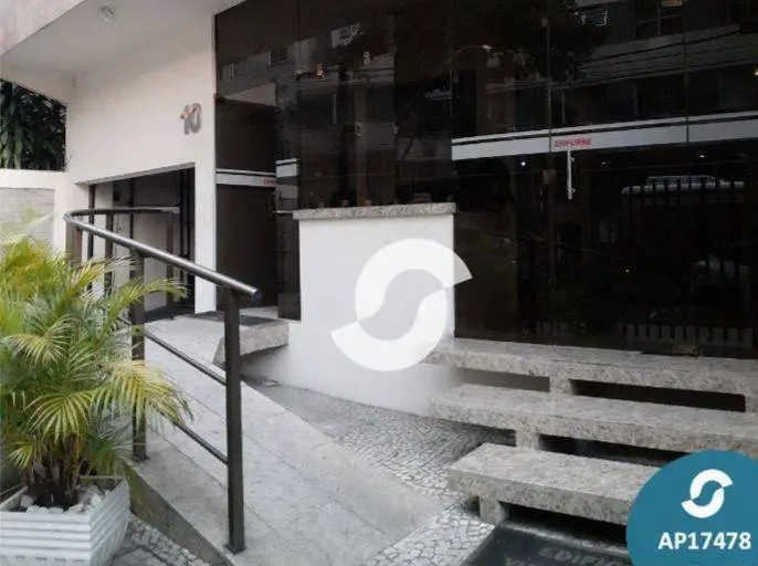 Foto 1 de Apartamento com 4 Quartos à venda, 306m² em Icaraí, Niterói