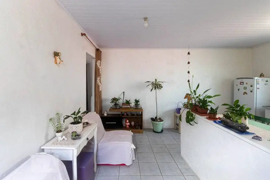 Foto 2 de Casa com 2 Quartos à venda, 55m² em Cavalhada, Porto Alegre