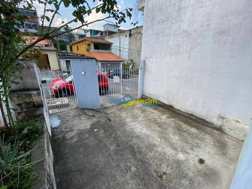 Foto 1 de Casa com 2 Quartos à venda, 72m² em Condominio Maracana, Santo André