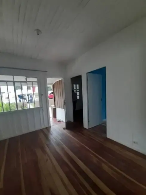 Foto 3 de Casa com 3 Quartos para alugar, 83m² em Pilarzinho, Curitiba