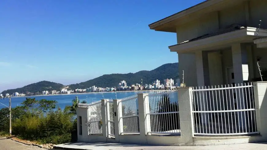 Foto 5 de Casa com 4 Quartos à venda, 539m² em Canto da Praia, Itapema