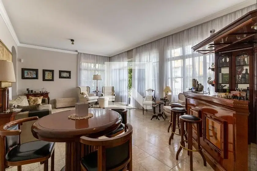 Foto 1 de Casa com 5 Quartos para alugar, 650m² em Vila Mariana, São Paulo