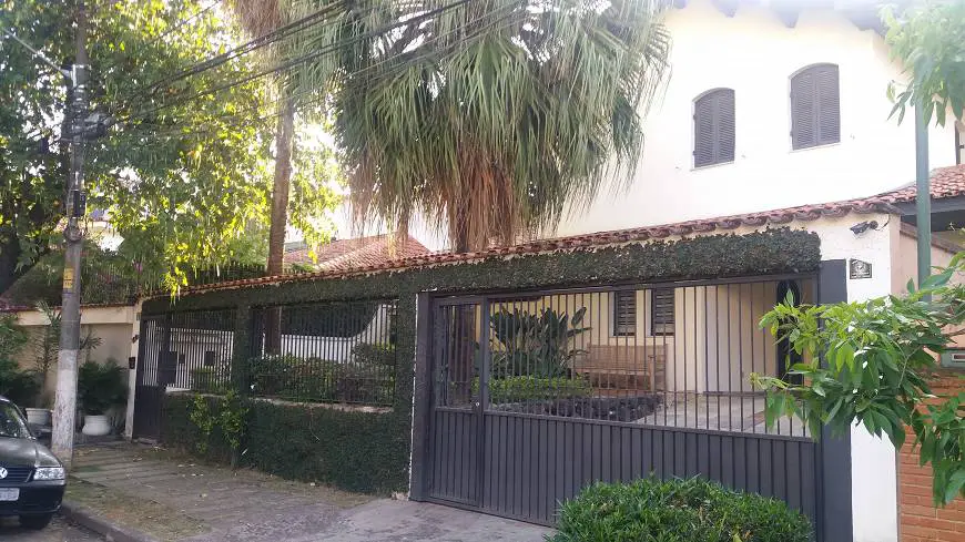 Foto 1 de Casa de Condomínio com 4 Quartos para venda ou aluguel, 455m² em Vila Pirajussara, São Paulo