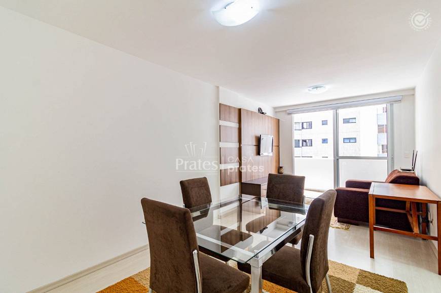 Foto 1 de Apartamento com 2 Quartos para alugar, 59m² em Bigorrilho, Curitiba