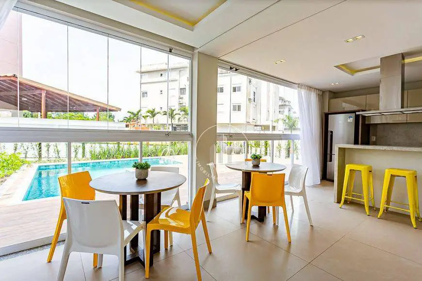 Foto 2 de Apartamento com 2 Quartos à venda, 73m² em Canasvieiras, Florianópolis