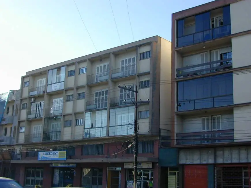 Foto 2 de Apartamento com 2 Quartos para alugar, 80m² em São João, Porto Alegre