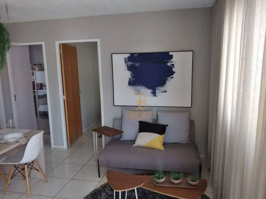 Foto 4 de Apartamento com 2 Quartos à venda, 44m² em Ypiranga, Valparaíso de Goiás