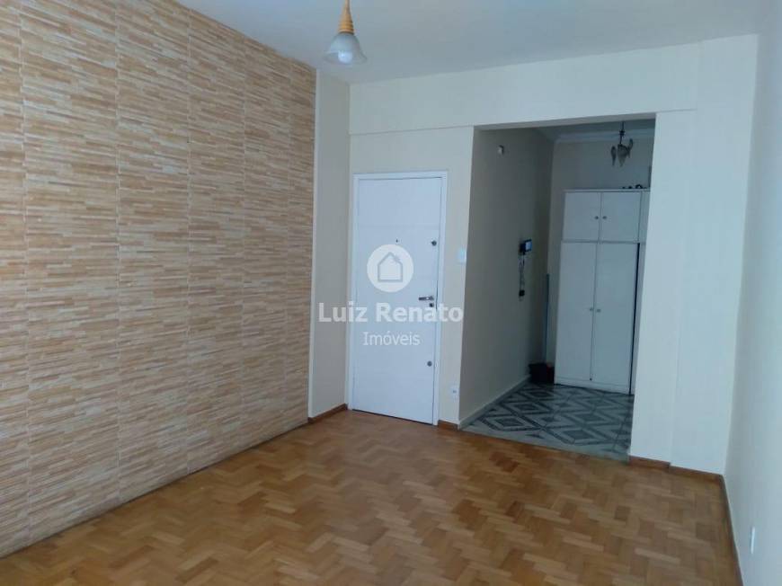 Foto 2 de Apartamento com 3 Quartos à venda, 110m² em Centro, Belo Horizonte