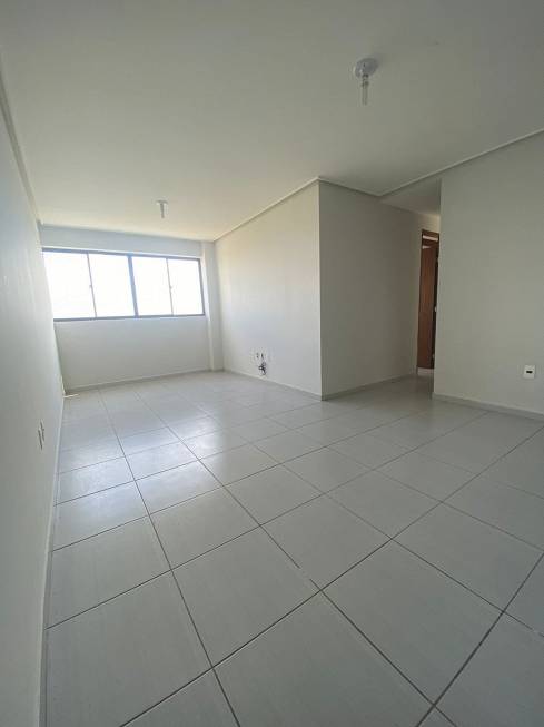 Foto 4 de Apartamento com 3 Quartos à venda, 81m² em Itararé, Campina Grande