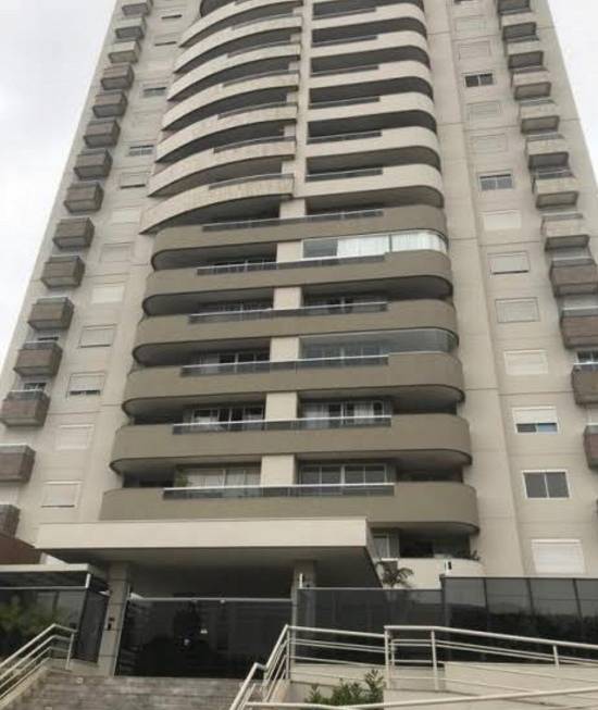 Foto 1 de Apartamento com 3 Quartos para alugar, 189m² em Quilombo, Cuiabá