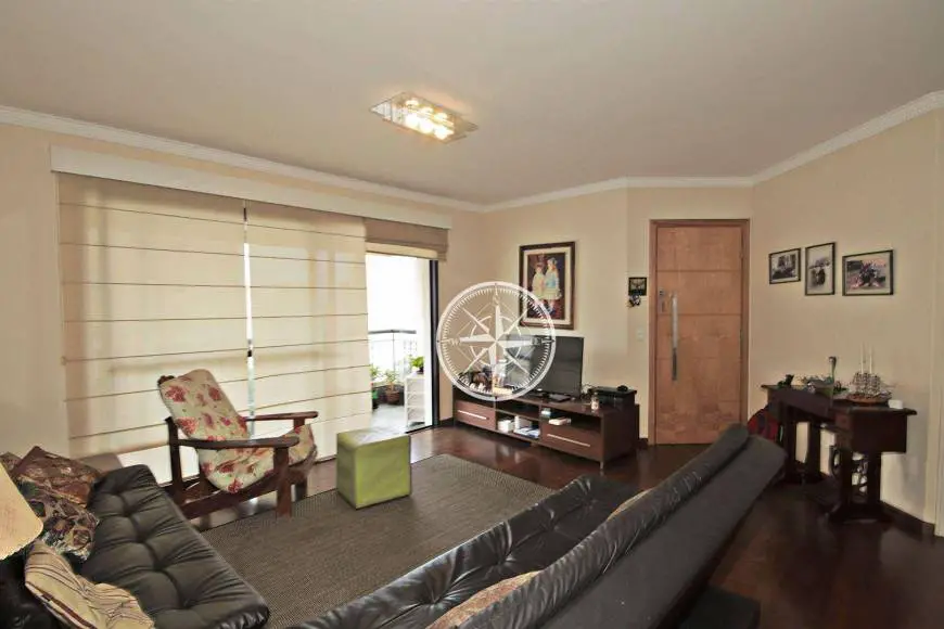 Foto 4 de Apartamento com 4 Quartos à venda, 132m² em Ibirapuera, São Paulo